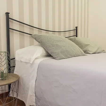 Bed & Breakfast Petrucci Napoli