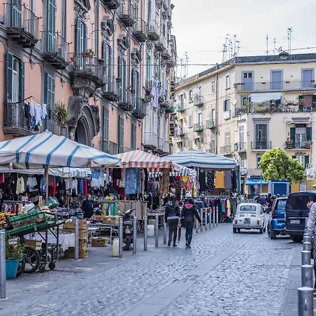 Bed & Breakfast Petrucci Napoli