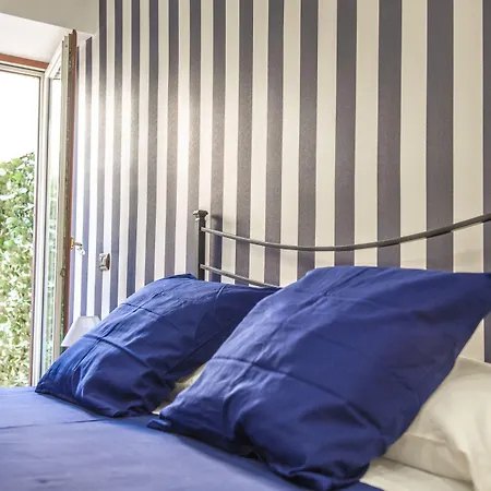 Petrucci Bed & Breakfast Napoli